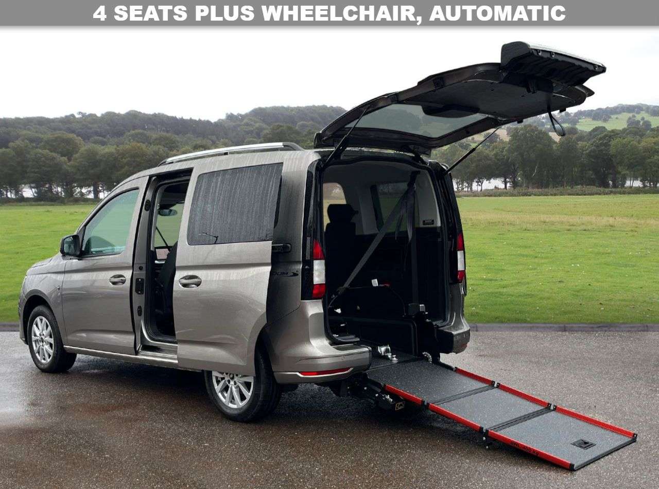 A 2024 FORD TOURNEO CONNECT 2.0 EcoBlue Titanium MPV 5dr Diesel DCT Euro 6 (s/s) (122 ps) Automatic, Lo A 2024 FORD TOURNEO CONNECT 2.0 EcoBlue Titanium MPV 5dr Diesel DCT Euro 6 (s/s) (122 ps) Automatic, Lo