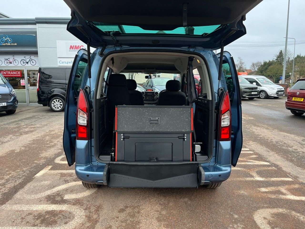 2018 PEUGEOT PARTNER 2018 PEUGEOT PARTNER