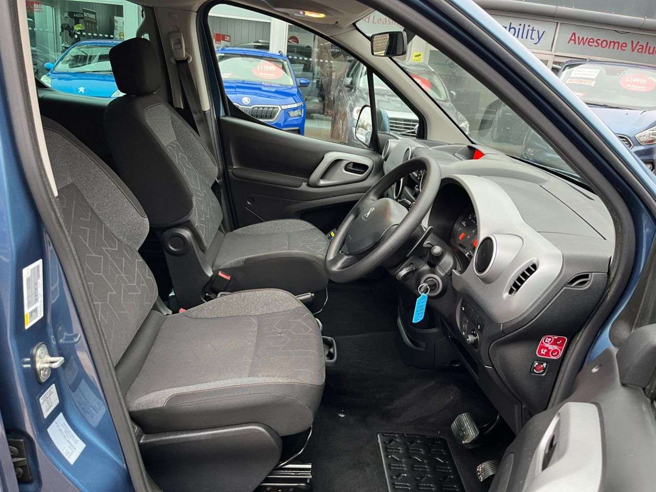 2018 PEUGEOT PARTNER 2018 PEUGEOT PARTNER