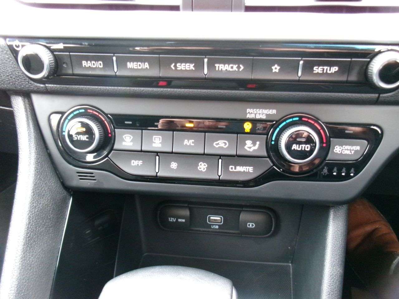 2021 KIA NIRO 2021 KIA NIRO