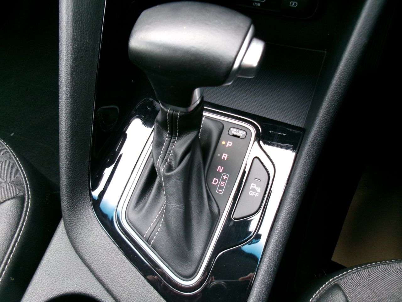 2021 KIA NIRO 2021 KIA NIRO