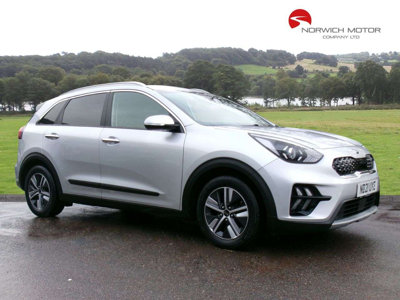 A 2021 KIA NIRO 1.6 GDi 2 SUV 5dr Petrol Hybrid DCT Euro 6 (s/s) (139 bhp) Automatic A 2021 KIA NIRO 1.6 GDi 2 SUV 5dr Petrol Hybrid DCT Euro 6 (s/s) (139 bhp) Automatic