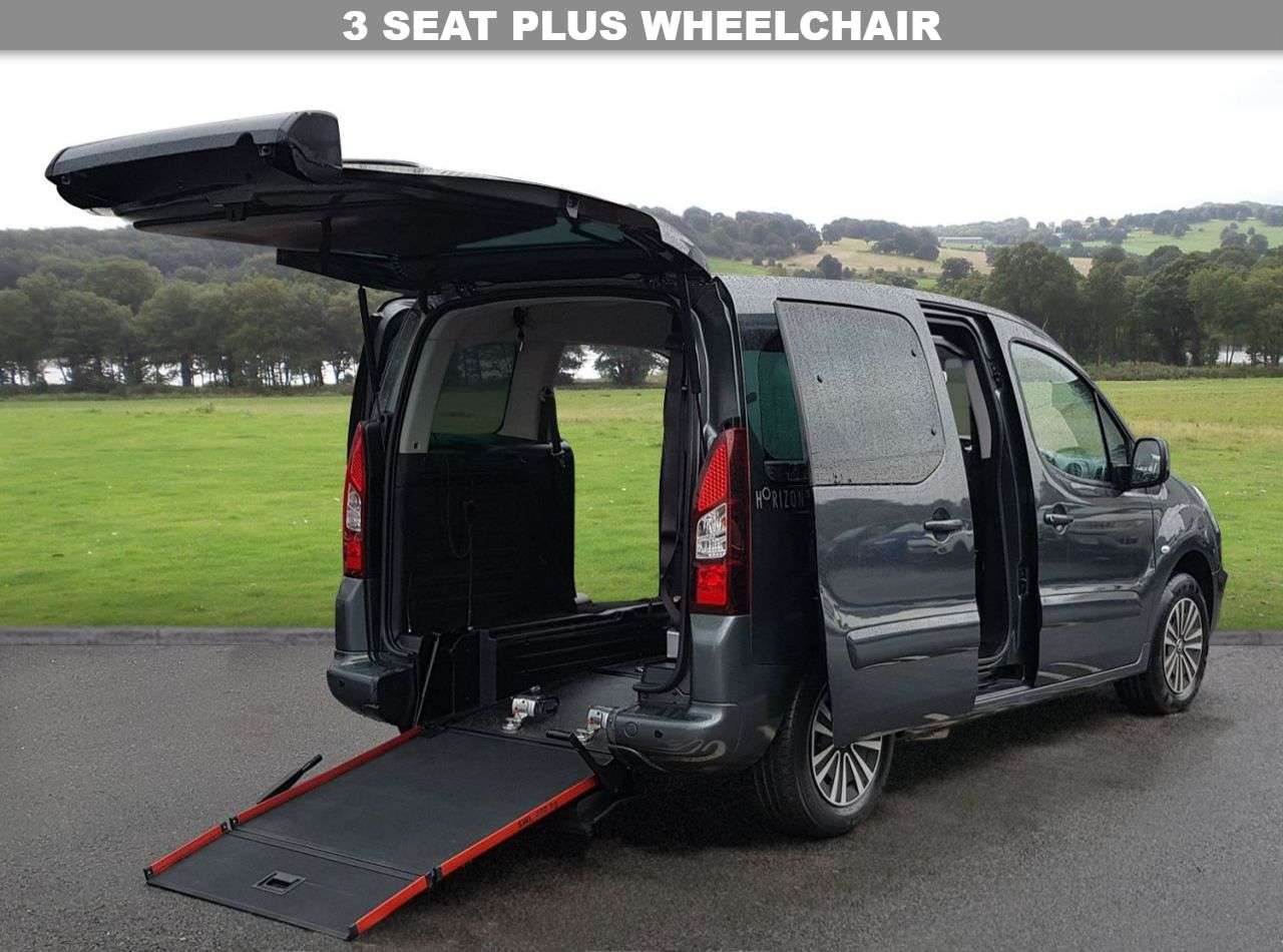 A 2016 PEUGEOT PARTNER TEPEE 1.6 BlueHDi Allure MPV 5dr Diesel ETG Euro 6 (s/s) (100 ps) Automatic A 2016 PEUGEOT PARTNER TEPEE 1.6 BlueHDi Allure MPV 5dr Diesel ETG Euro 6 (s/s) (100 ps) Automatic