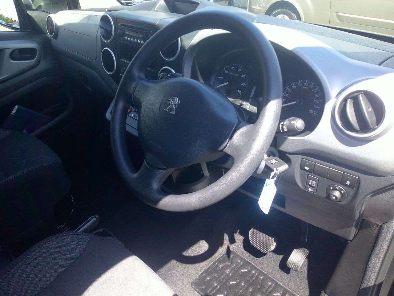 2018 PEUGEOT PARTNER TEPEE 2018 PEUGEOT PARTNER TEPEE