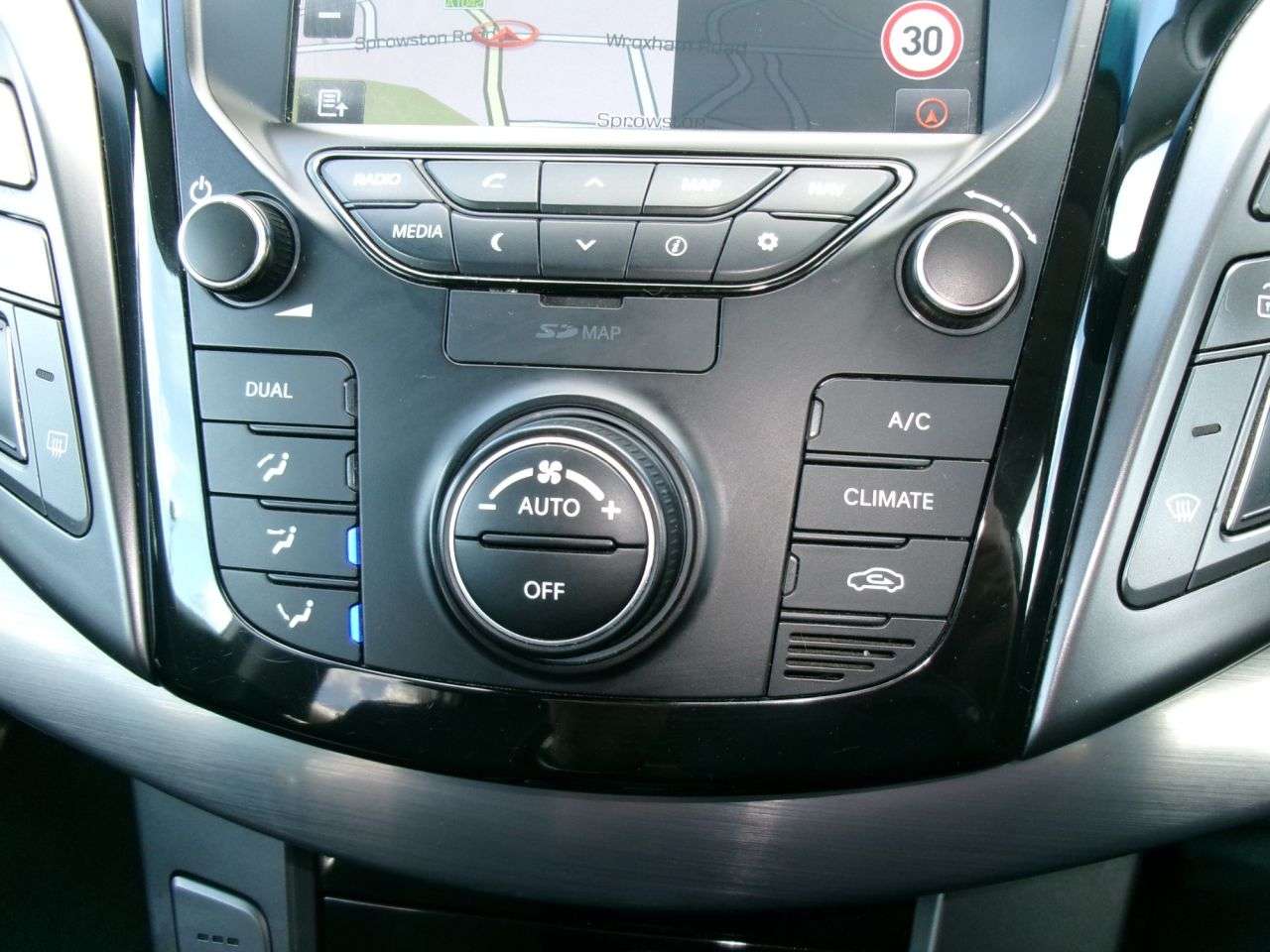 2016 HYUNDAI I40 2016 HYUNDAI I40