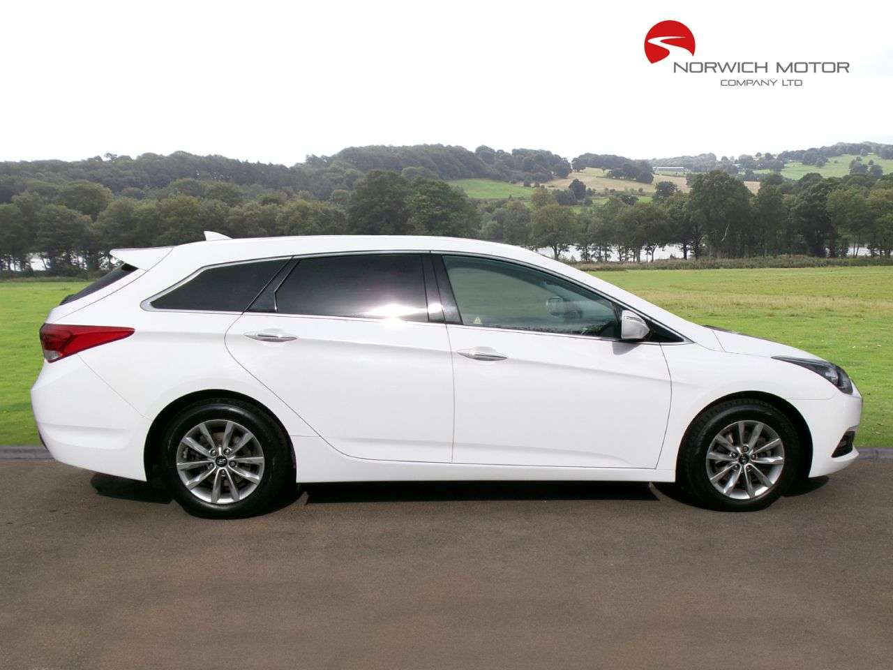 2016 HYUNDAI I40 2016 HYUNDAI I40