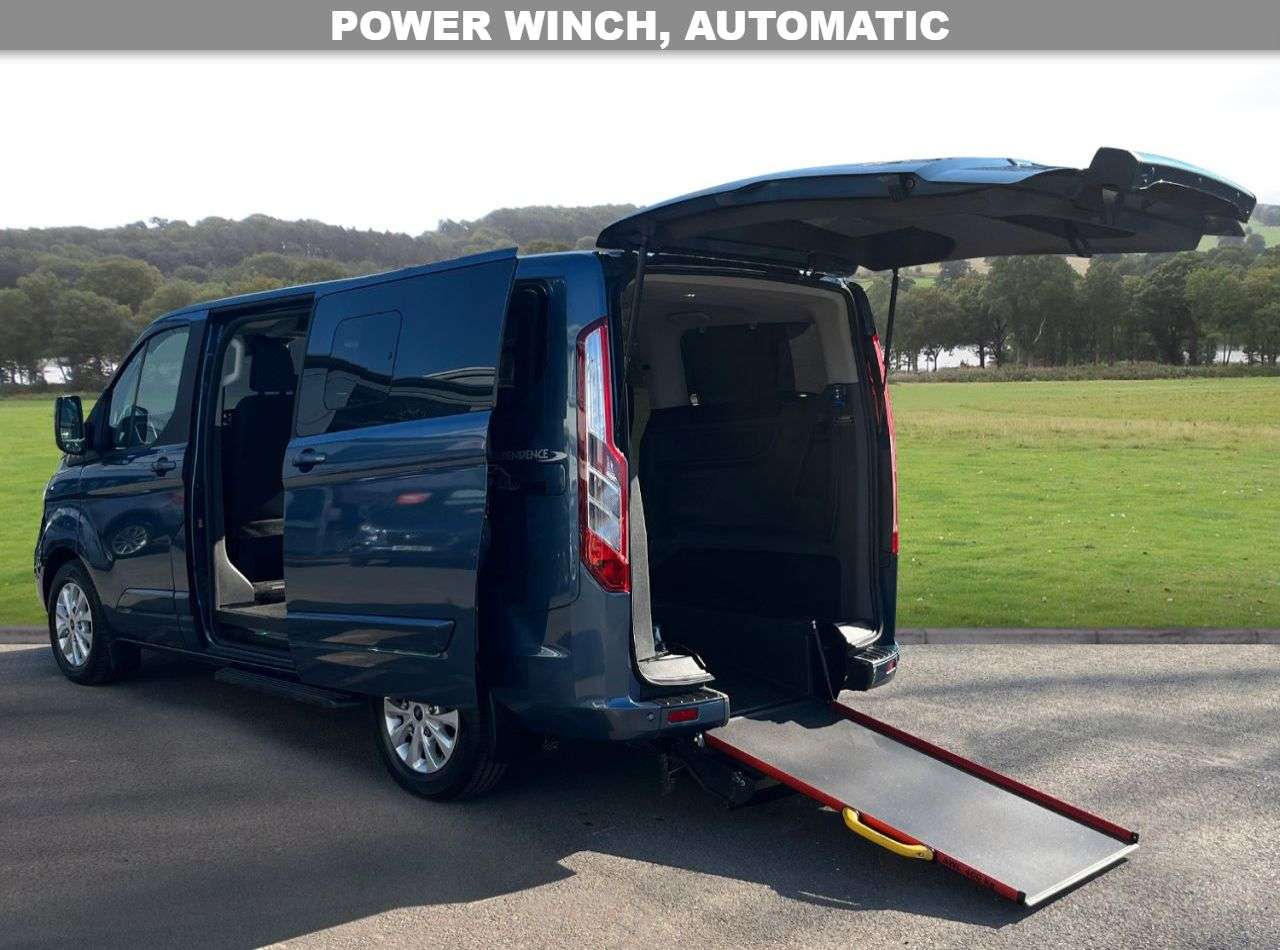 A 2018 FORD TOURNEO CUSTOM 2.0 320 EcoBlue Titanium Minibus Double Cab 5dr Diesel Auto L1 Euro 6 (s/s) A 2018 FORD TOURNEO CUSTOM 2.0 320 EcoBlue Titanium Minibus Double Cab 5dr Diesel Auto L1 Euro 6 (s/s)