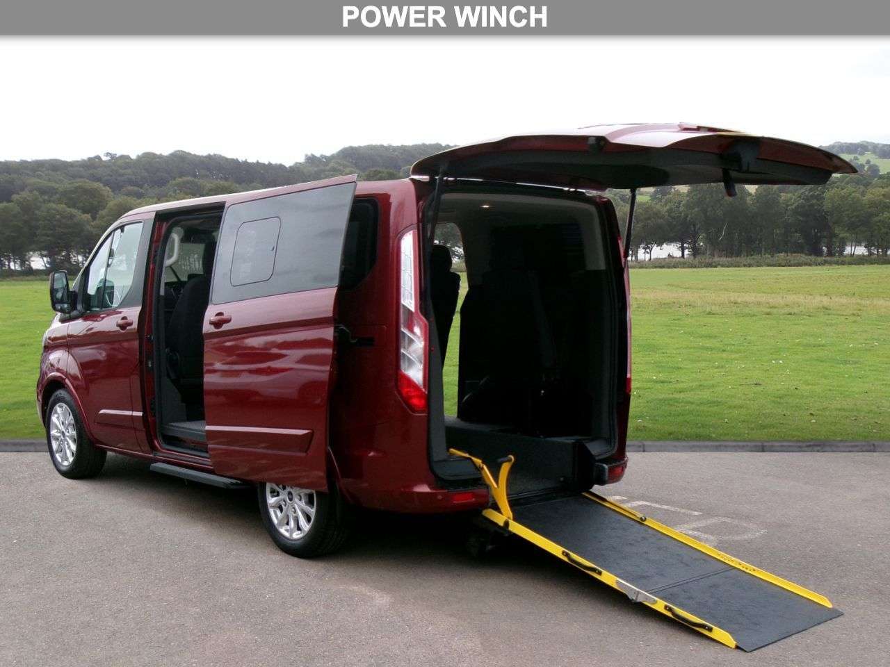 A 2020 FORD TOURNEO CUSTOM 2.0 320 EcoBlue Titanium Minibus Double Cab 5dr Diesel Auto L1 Euro 6 (s/s) A 2020 FORD TOURNEO CUSTOM 2.0 320 EcoBlue Titanium Minibus Double Cab 5dr Diesel Auto L1 Euro 6 (s/s)