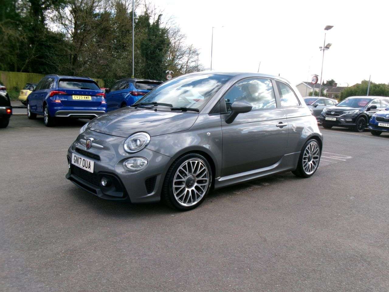 A 2017 ABARTH 595 1.4 T-Jet Hatchback 3dr Petrol Manual Euro 6 (145 ps) SAT NAV A 2017 ABARTH 595 1.4 T-Jet Hatchback 3dr Petrol Manual Euro 6 (145 ps) SAT NAV
