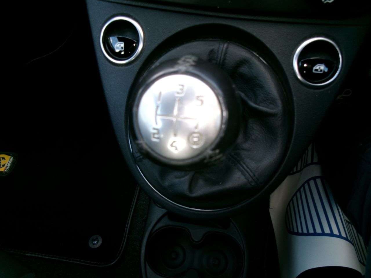 2017 ABARTH 595 2017 ABARTH 595