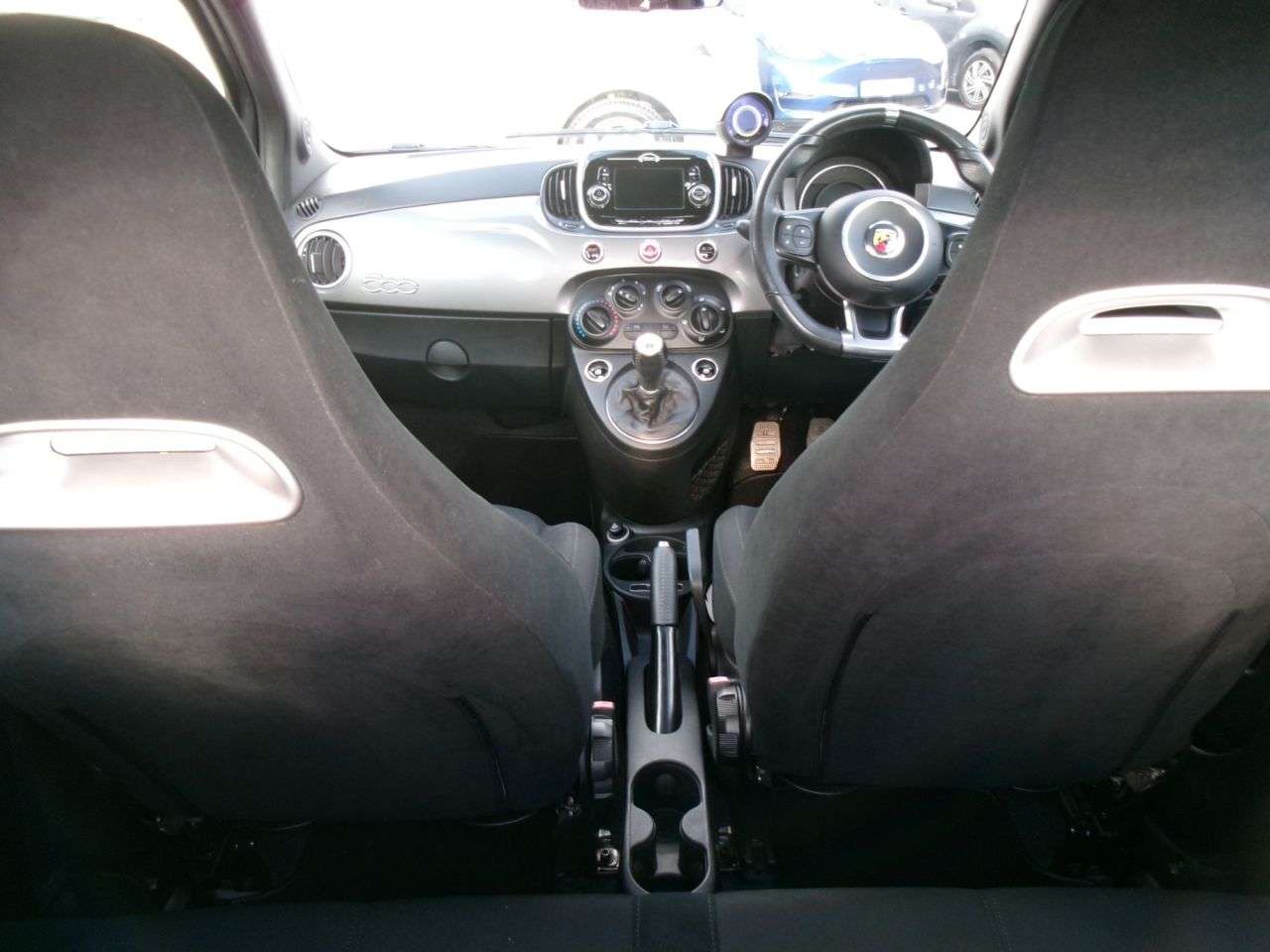 2017 ABARTH 595 2017 ABARTH 595