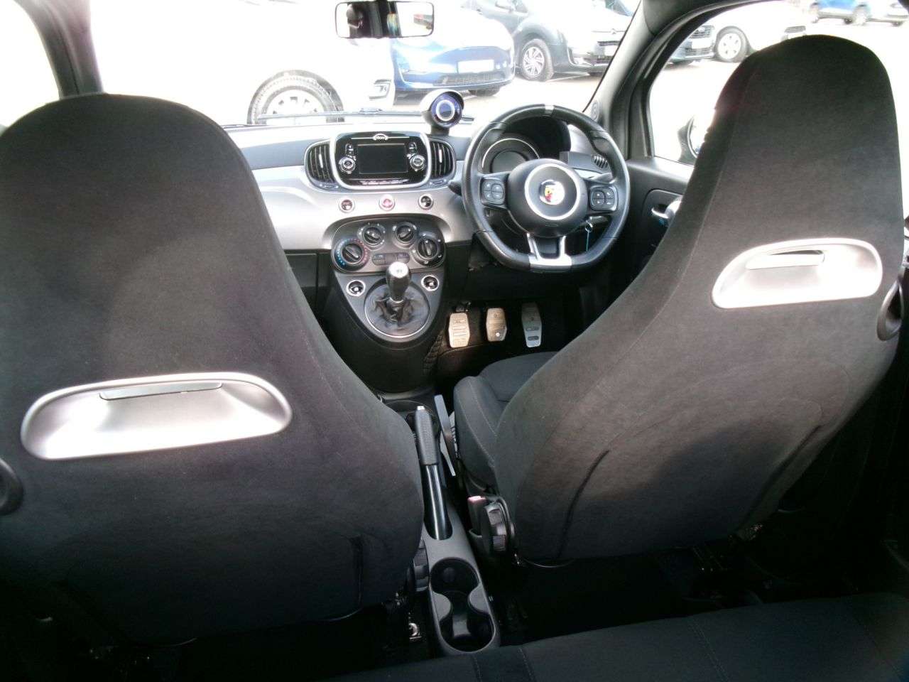 2017 ABARTH 595 2017 ABARTH 595