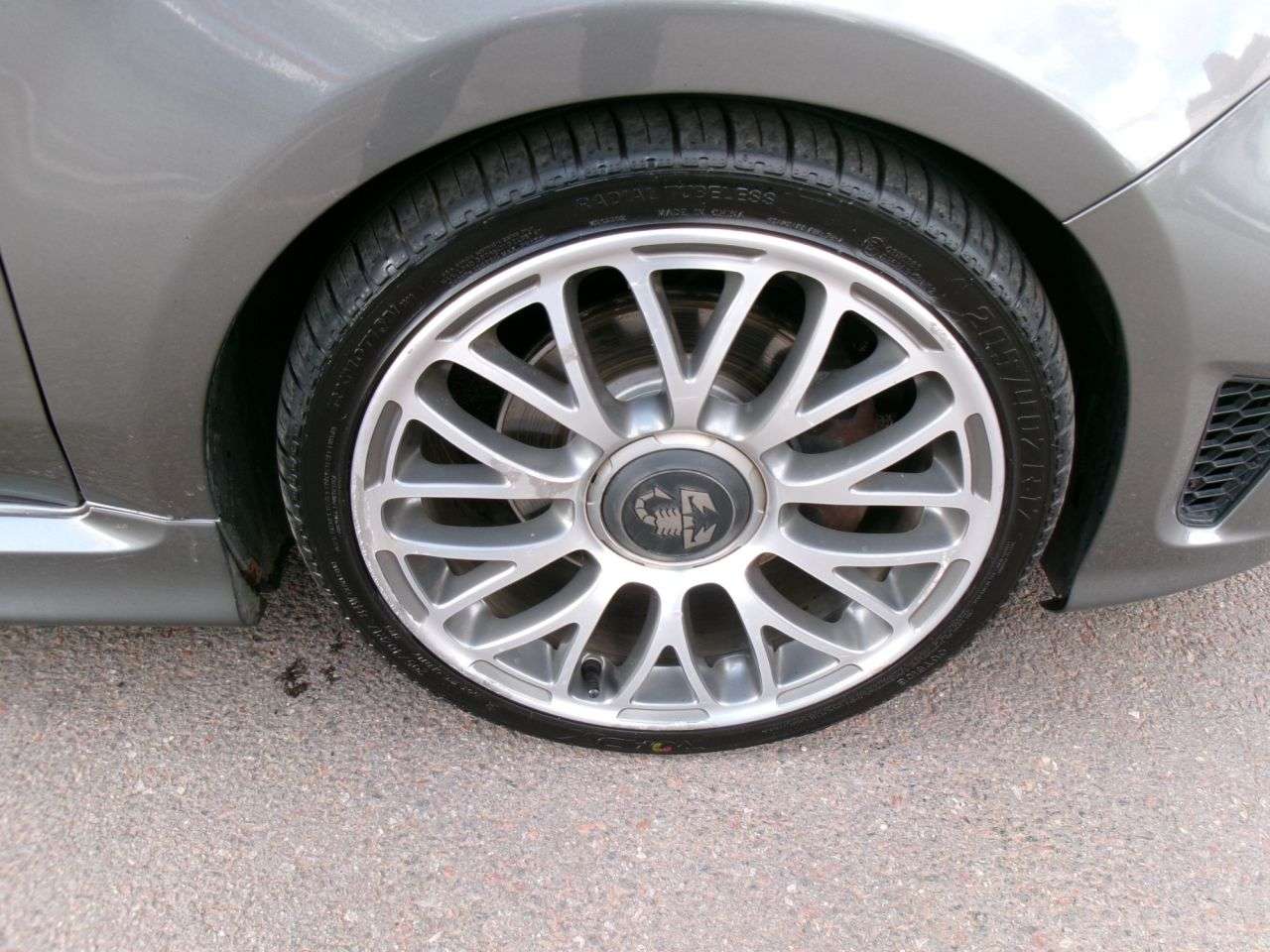 2017 ABARTH 595 2017 ABARTH 595