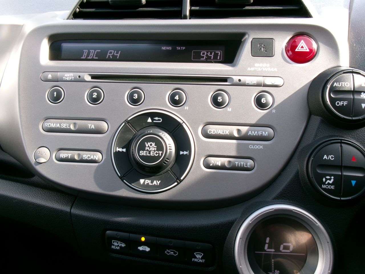 2010 HONDA JAZZ 2010 HONDA JAZZ