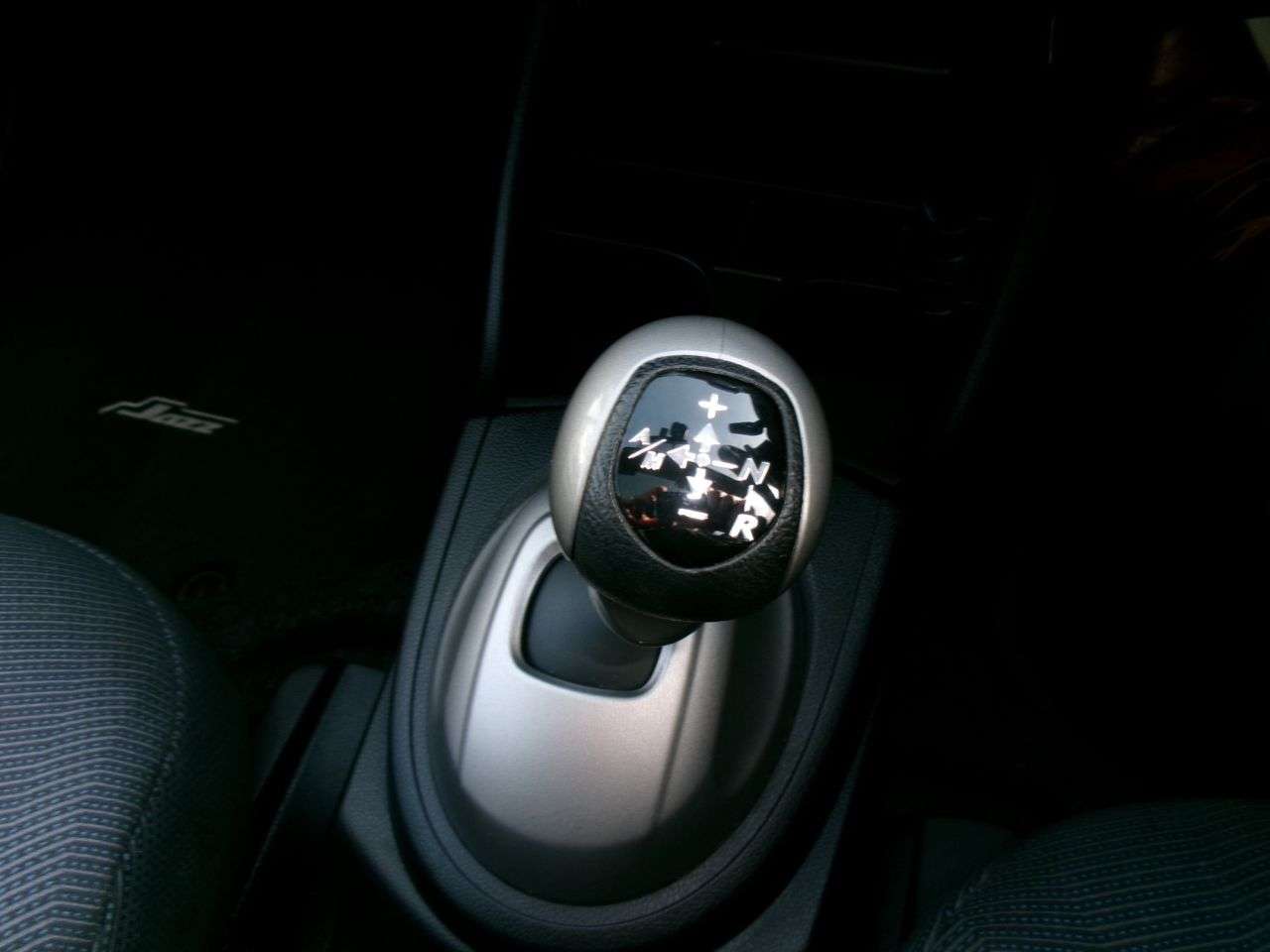 2010 HONDA JAZZ 2010 HONDA JAZZ