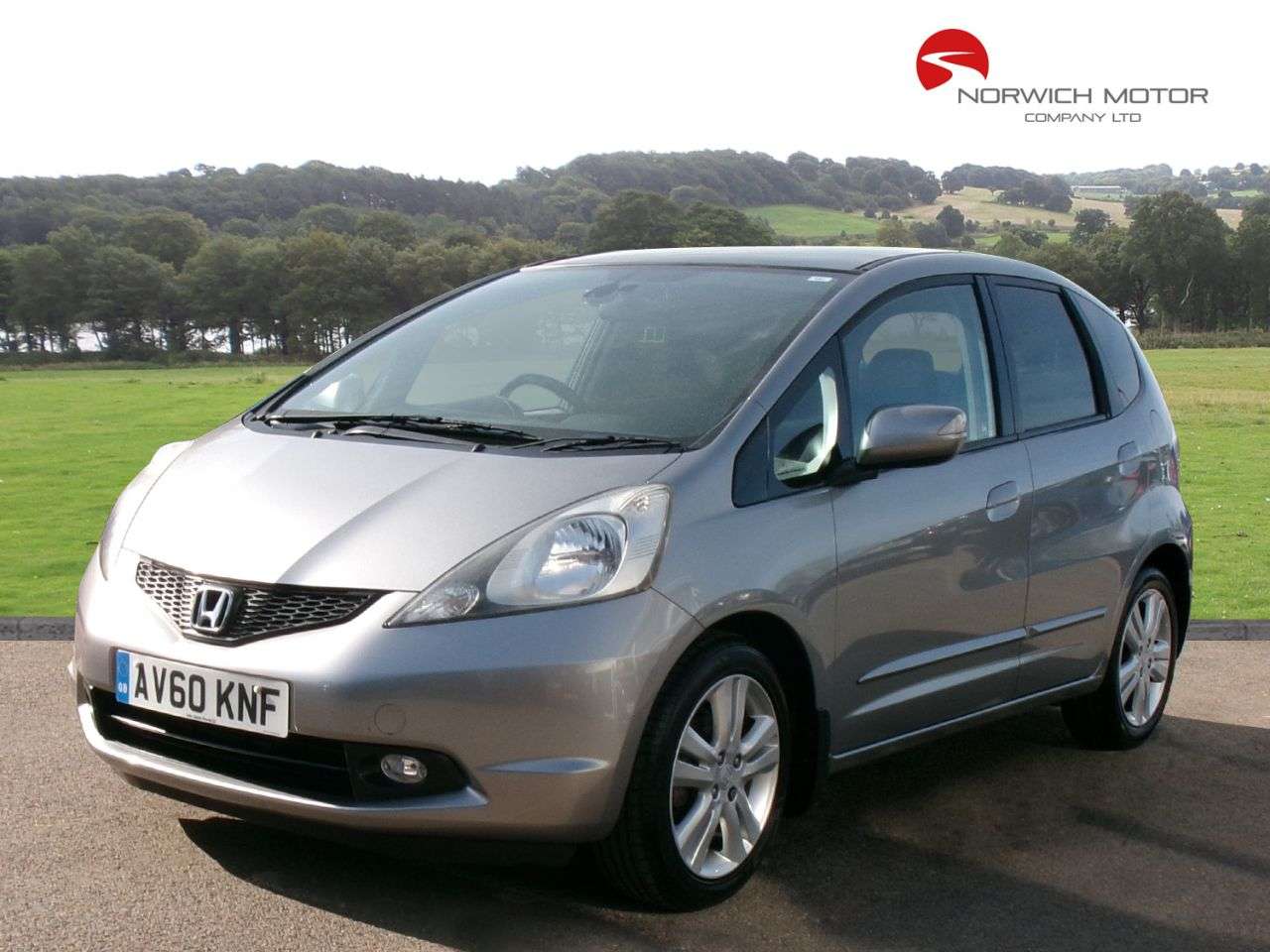 A 2010 HONDA JAZZ 1.4 i-VTEC EX Hatchback 5dr Petrol i SHIFT Euro 5 (99 ps) Panoramic Roof A 2010 HONDA JAZZ 1.4 i-VTEC EX Hatchback 5dr Petrol i SHIFT Euro 5 (99 ps) Panoramic Roof