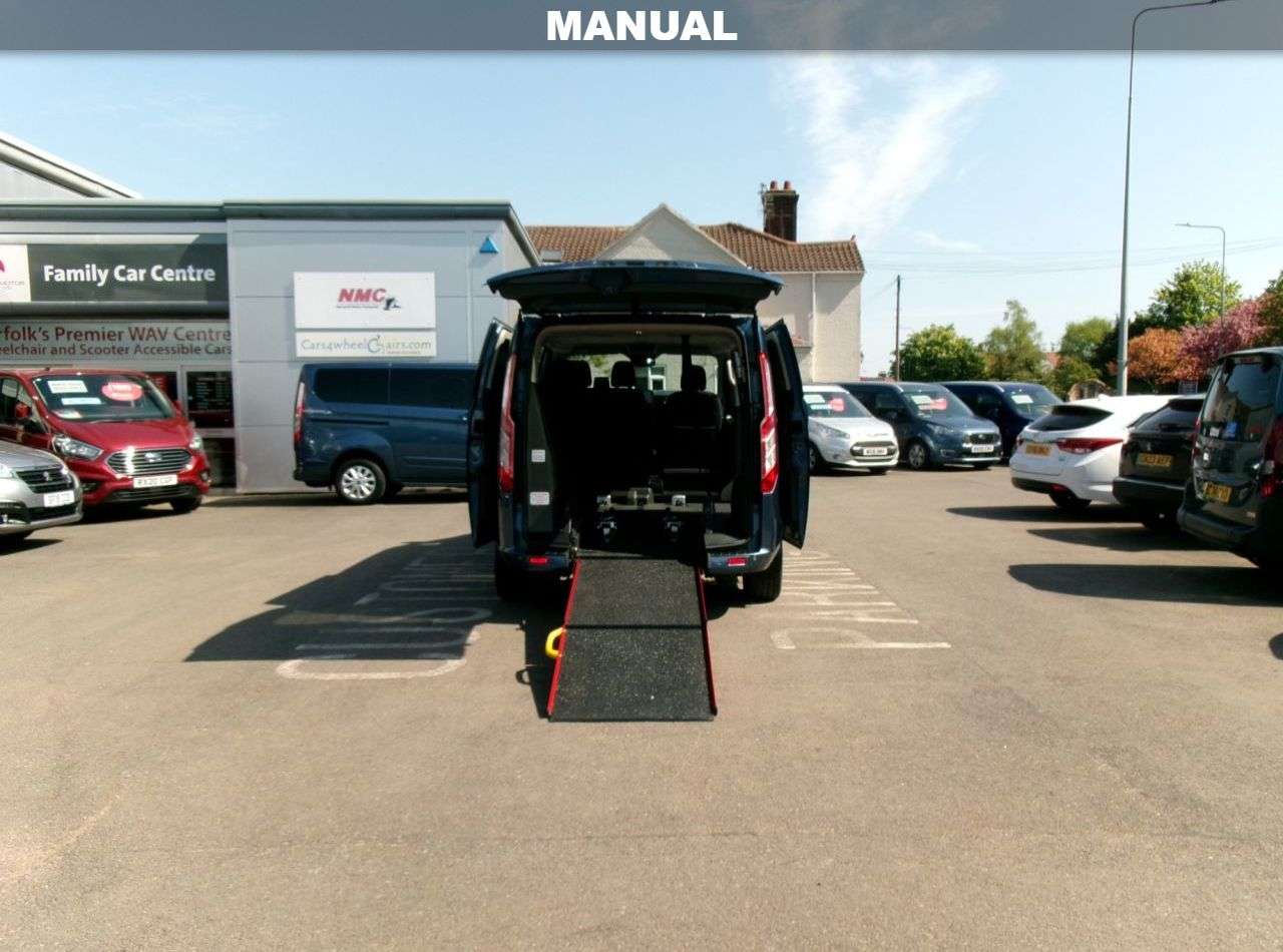 A 2019 FORD TOURNEO CUSTOM 2.0 320 EcoBlue Titanium A 2019 FORD TOURNEO CUSTOM 2.0 320 EcoBlue Titanium