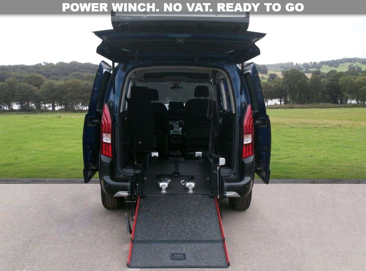 A 2021 PEUGEOT RIFTER 1.2 ready to go. available now A 2021 PEUGEOT RIFTER 1.2 ready to go. available now