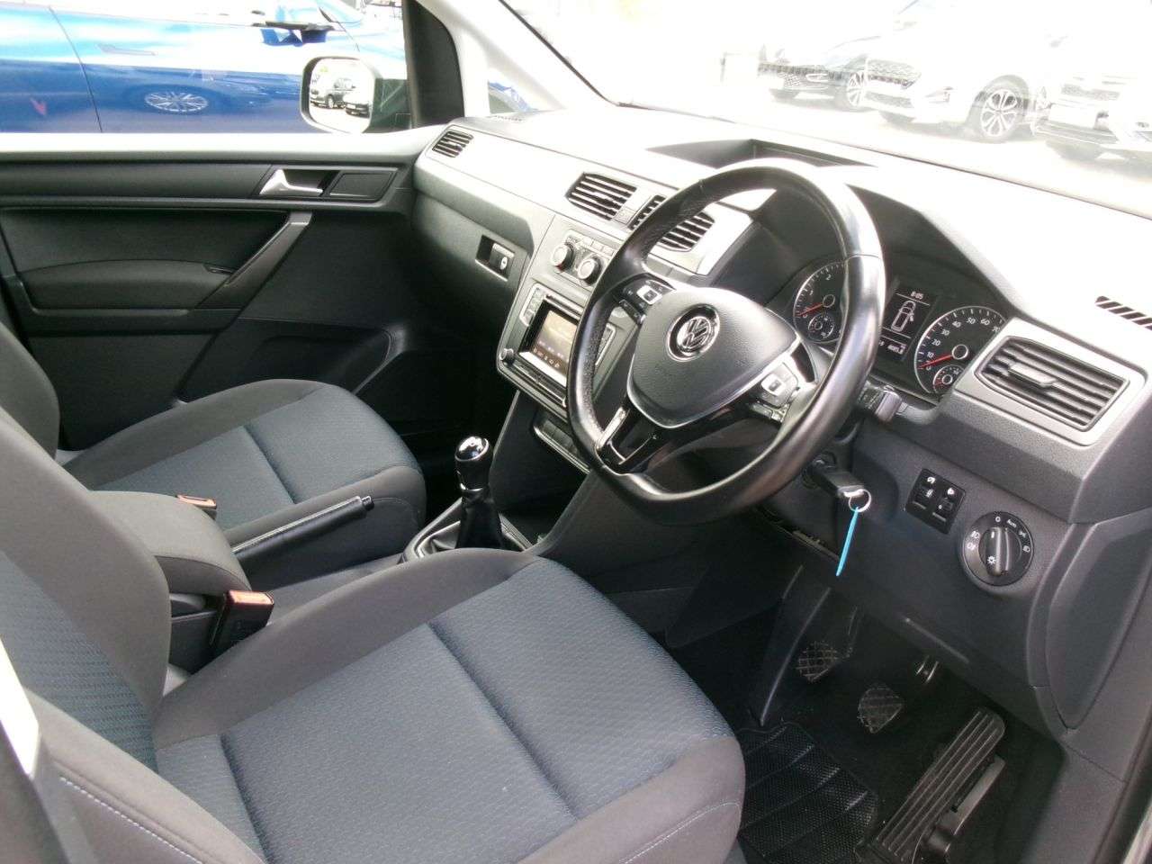 2020 VOLKSWAGEN CADDY MAXI LIFE 2020 VOLKSWAGEN CADDY MAXI LIFE