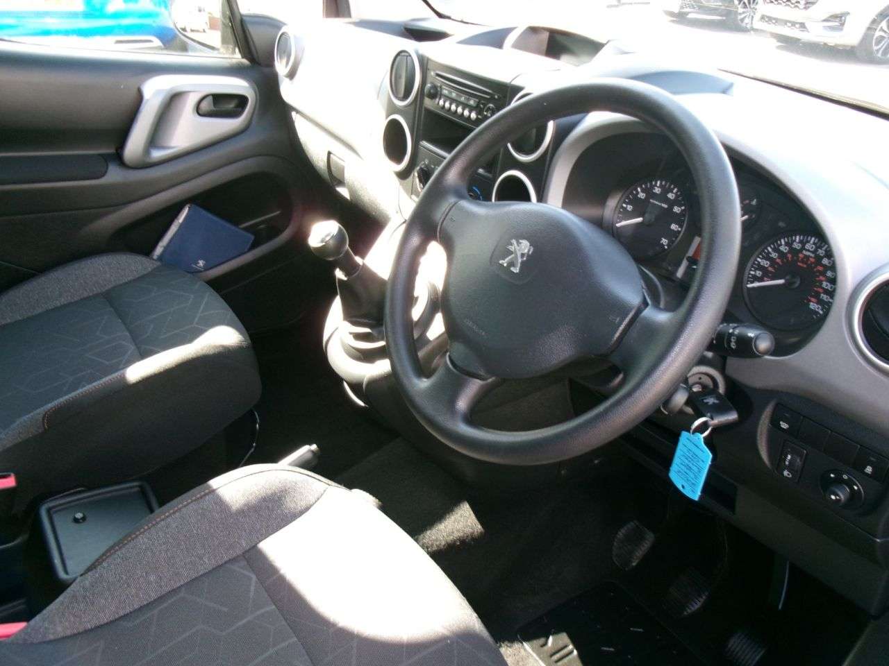 2019 PEUGEOT PARTNER 2019 PEUGEOT PARTNER