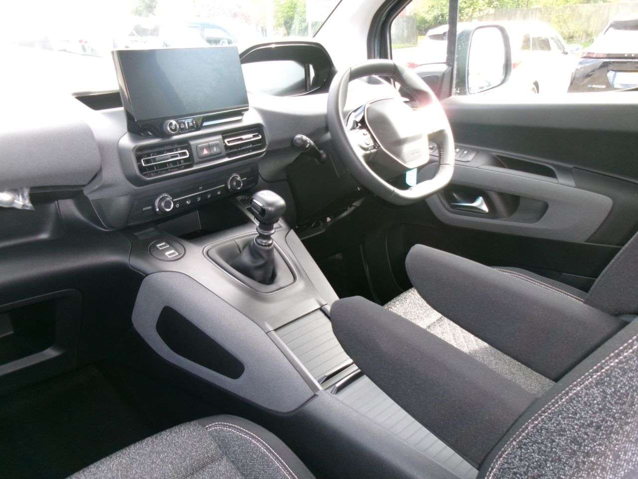 2025 PEUGEOT RIFTER 2025 PEUGEOT RIFTER