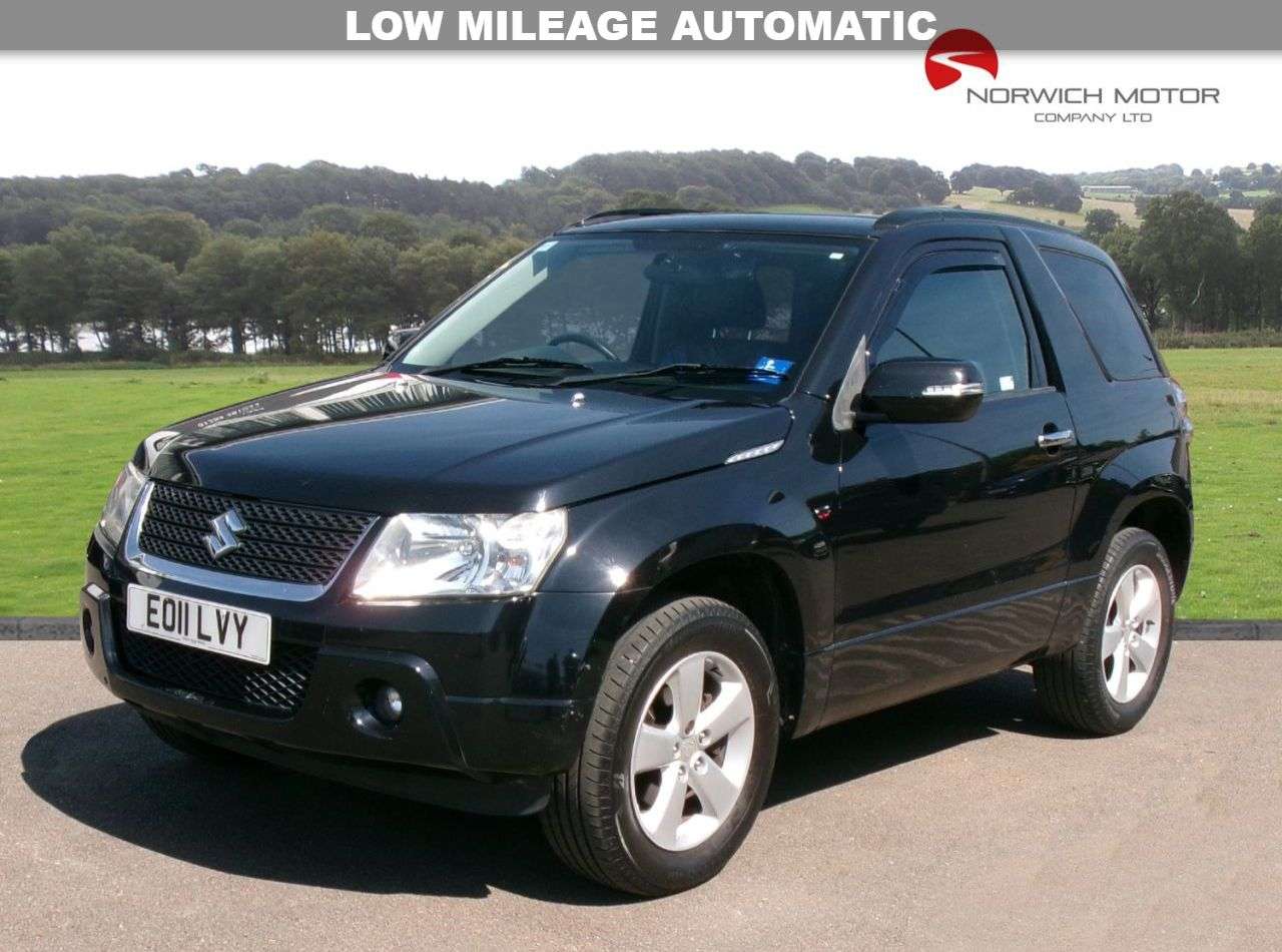 A 2011 SUZUKI GRAND VITARA 2.4 VVT SZ4 SUV 3dr Petrol Auto 4WD Euro 5 (169 ps) Sold with full MOT and A 2011 SUZUKI GRAND VITARA 2.4 VVT SZ4 SUV 3dr Petrol Auto 4WD Euro 5 (169 ps) Sold with full MOT and