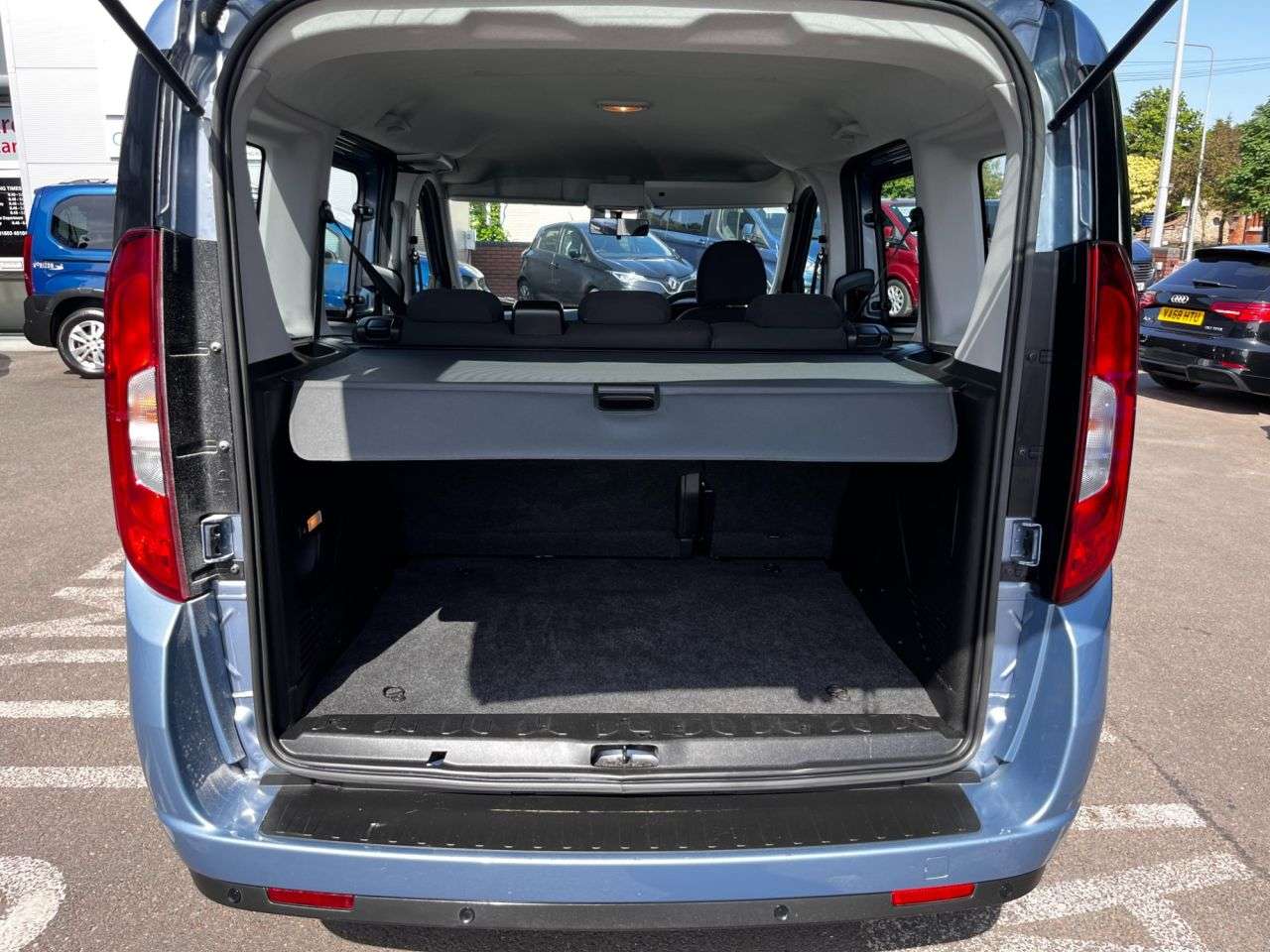 2017 FIAT DOBLO 2017 FIAT DOBLO