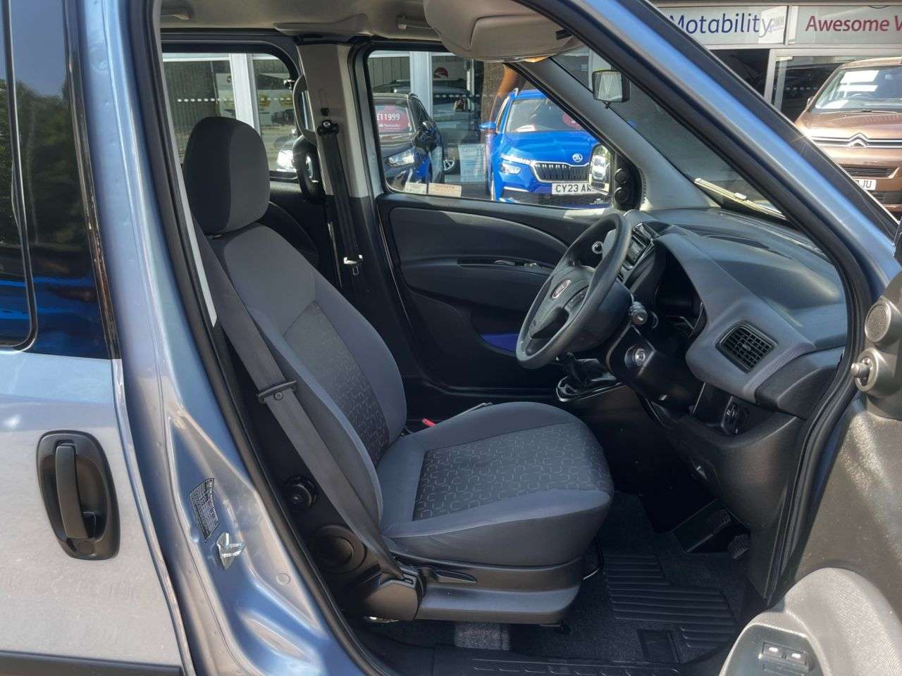 2017 FIAT DOBLO 2017 FIAT DOBLO