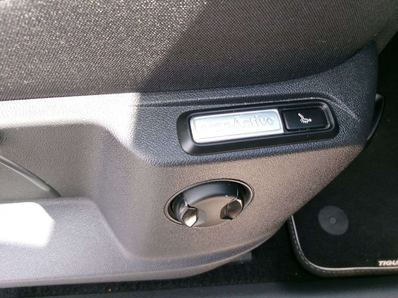 2019 VOLKSWAGEN TIGUAN 2019 VOLKSWAGEN TIGUAN