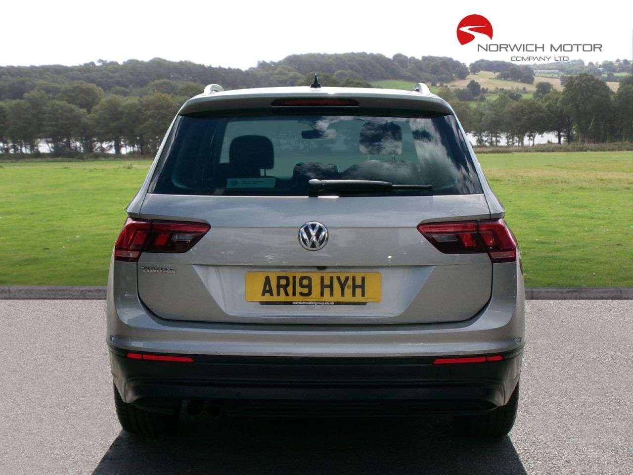 2019 VOLKSWAGEN TIGUAN 2019 VOLKSWAGEN TIGUAN