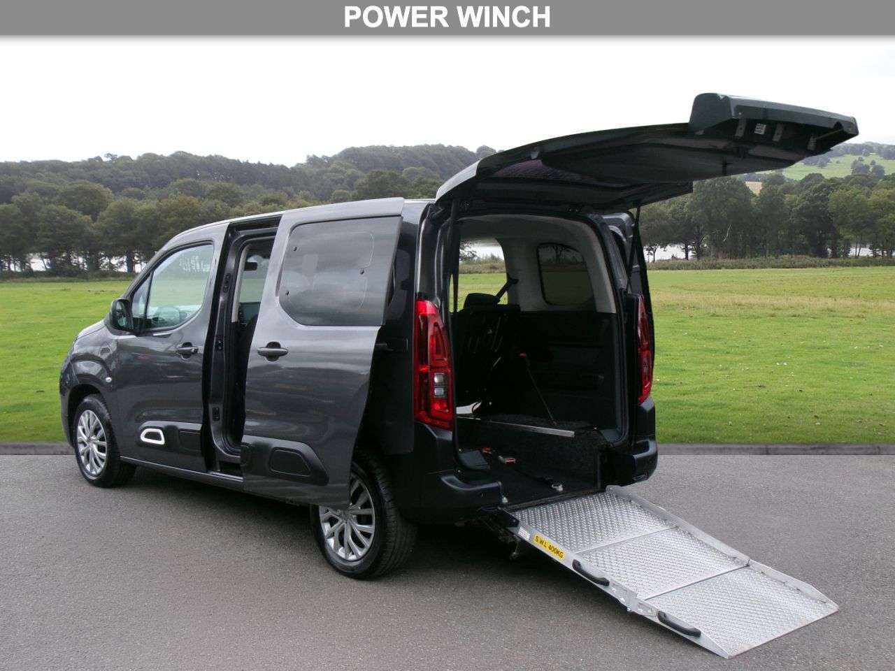 A 2019 CITROEN BERLINGO 1.5 BlueHDi Feel M MPV 5dr Diesel Manual Euro 6 (100 ps) POWER WINCH A 2019 CITROEN BERLINGO 1.5 BlueHDi Feel M MPV 5dr Diesel Manual Euro 6 (100 ps) POWER WINCH