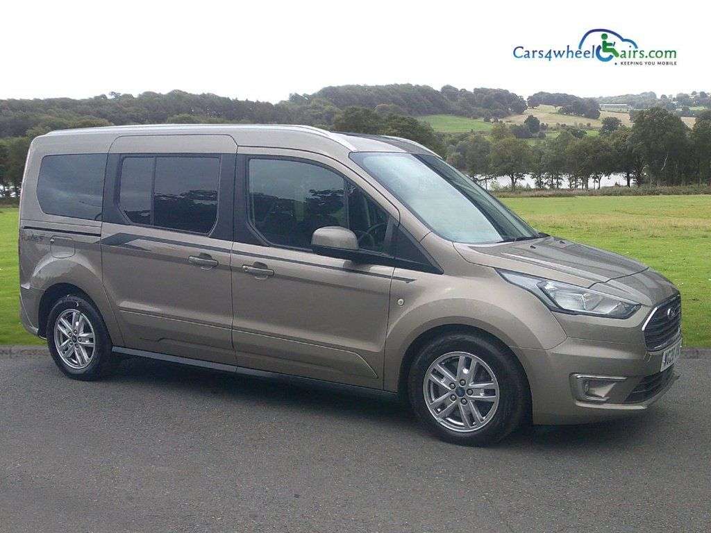 A 2020 FORD GRAND TOURNEO CONNECT 1.5 EcoBlue Titanium MPV 5dr Diesel Auto Euro 6 (s/s) (120 ps) A 2020 FORD GRAND TOURNEO CONNECT 1.5 EcoBlue Titanium MPV 5dr Diesel Auto Euro 6 (s/s) (120 ps)