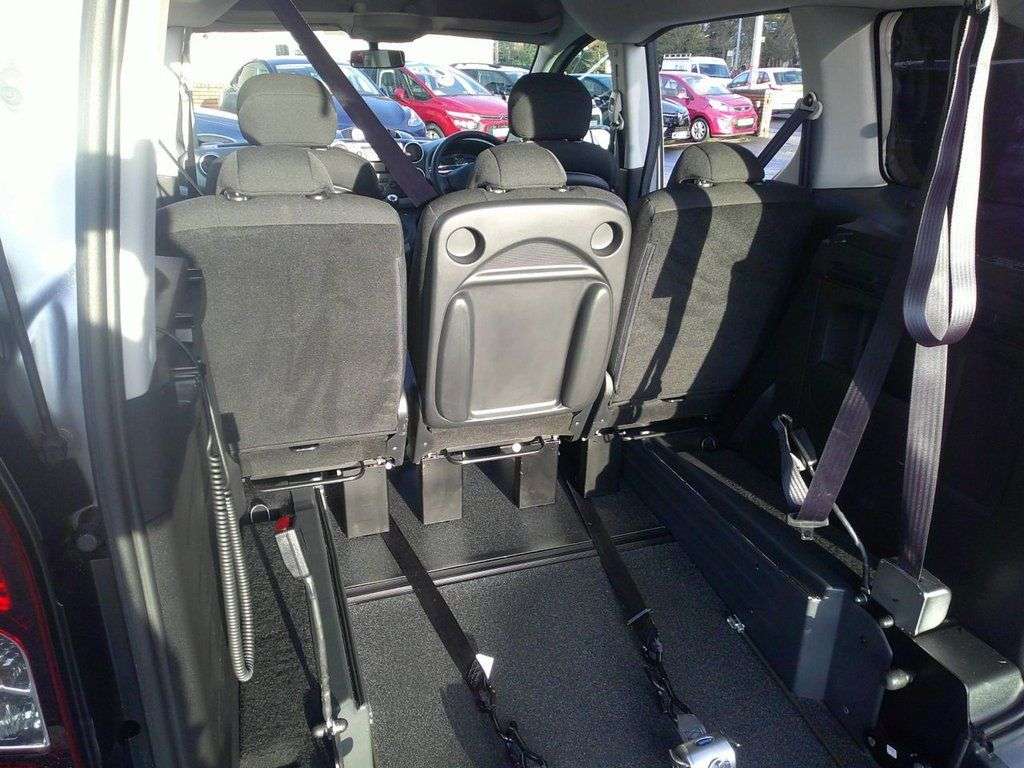 2016 PEUGEOT PARTNER TEPEE 2016 PEUGEOT PARTNER TEPEE
