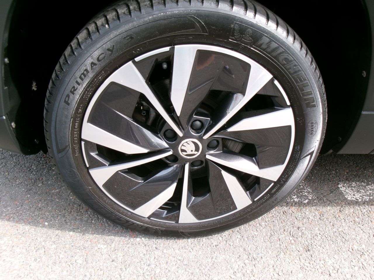 2022 SKODA KAROQ 2022 SKODA KAROQ