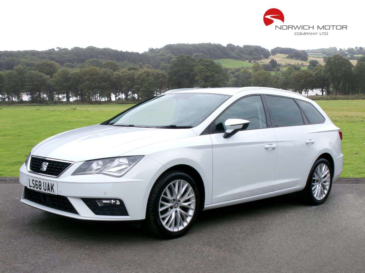 A 2018 SEAT LEON TDI SE DYNAMIC A 2018 SEAT LEON TDI SE DYNAMIC