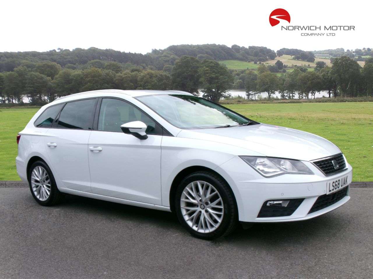 A 2018 SEAT LEON TDI SE DYNAMIC A 2018 SEAT LEON TDI SE DYNAMIC