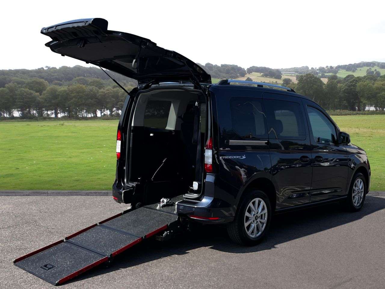 A 2024 FORD TOURNEO CONNECT 2.0 EcoBlue Titanium MPV 5dr Diesel Manual 4 Seat Wav Wheelchair Low Mileag A 2024 FORD TOURNEO CONNECT 2.0 EcoBlue Titanium MPV 5dr Diesel Manual 4 Seat Wav Wheelchair Low Mileag