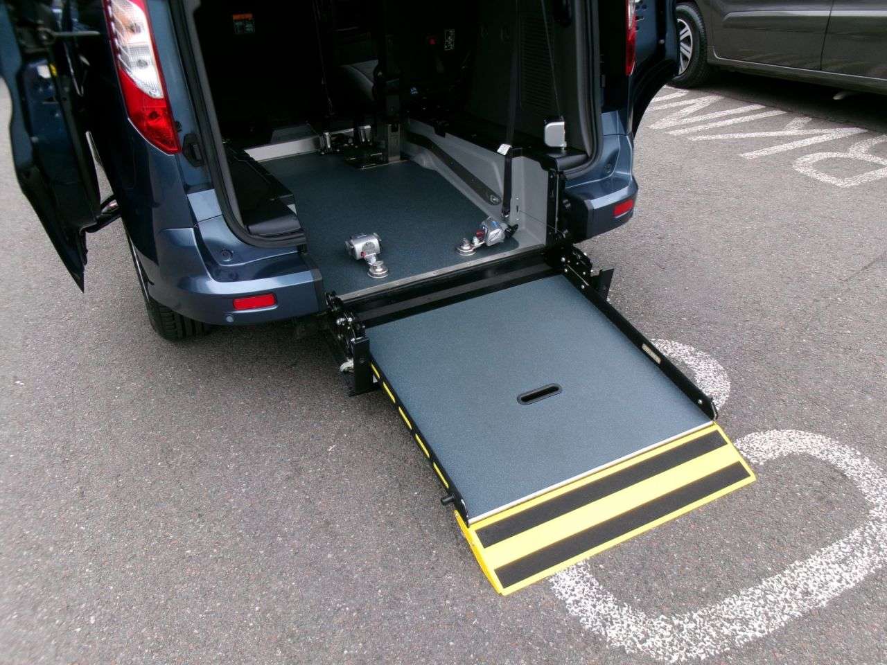 2021 FORD TOURNEO CONNECT 2021 FORD TOURNEO CONNECT