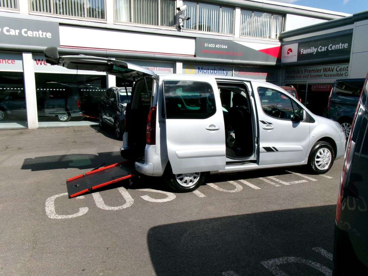 2018 PEUGEOT PARTNER TEPEE 2018 PEUGEOT PARTNER TEPEE