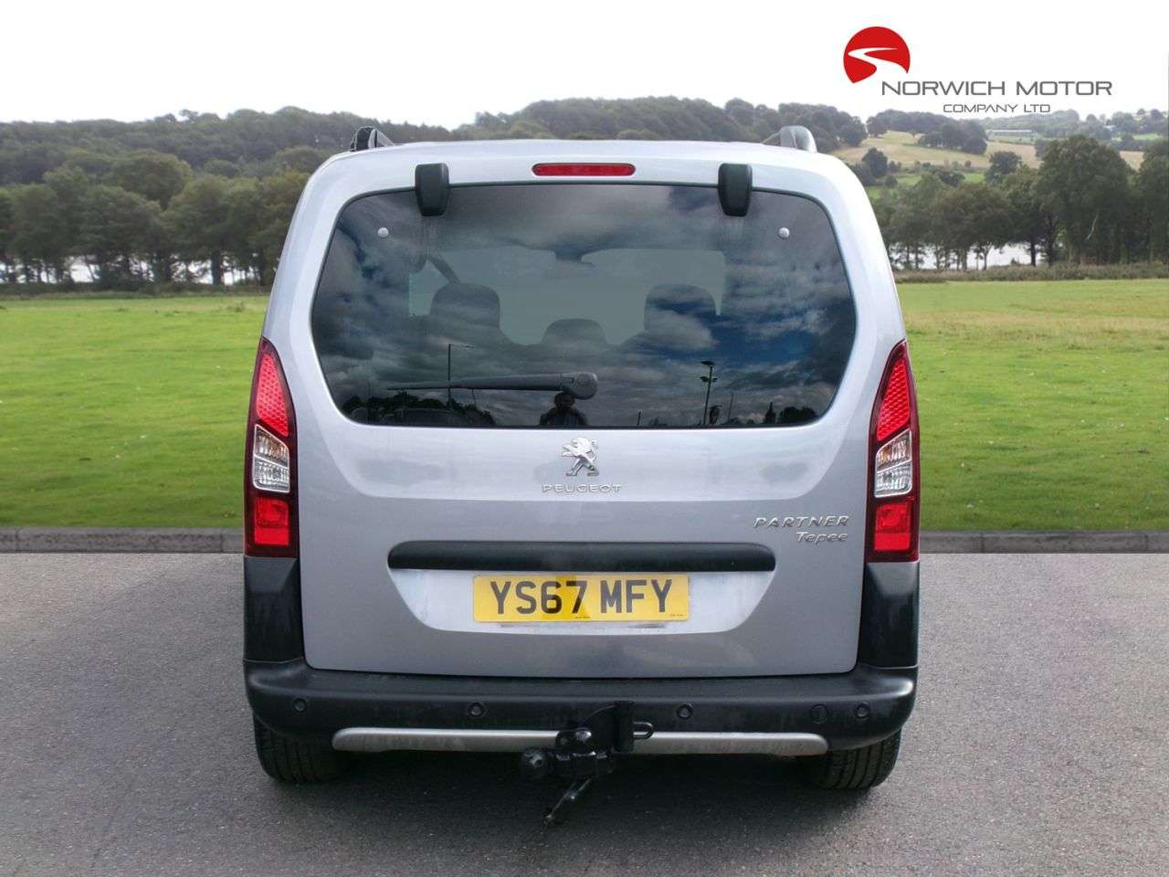 2017 PEUGEOT PARTNER TEPEE 2017 PEUGEOT PARTNER TEPEE