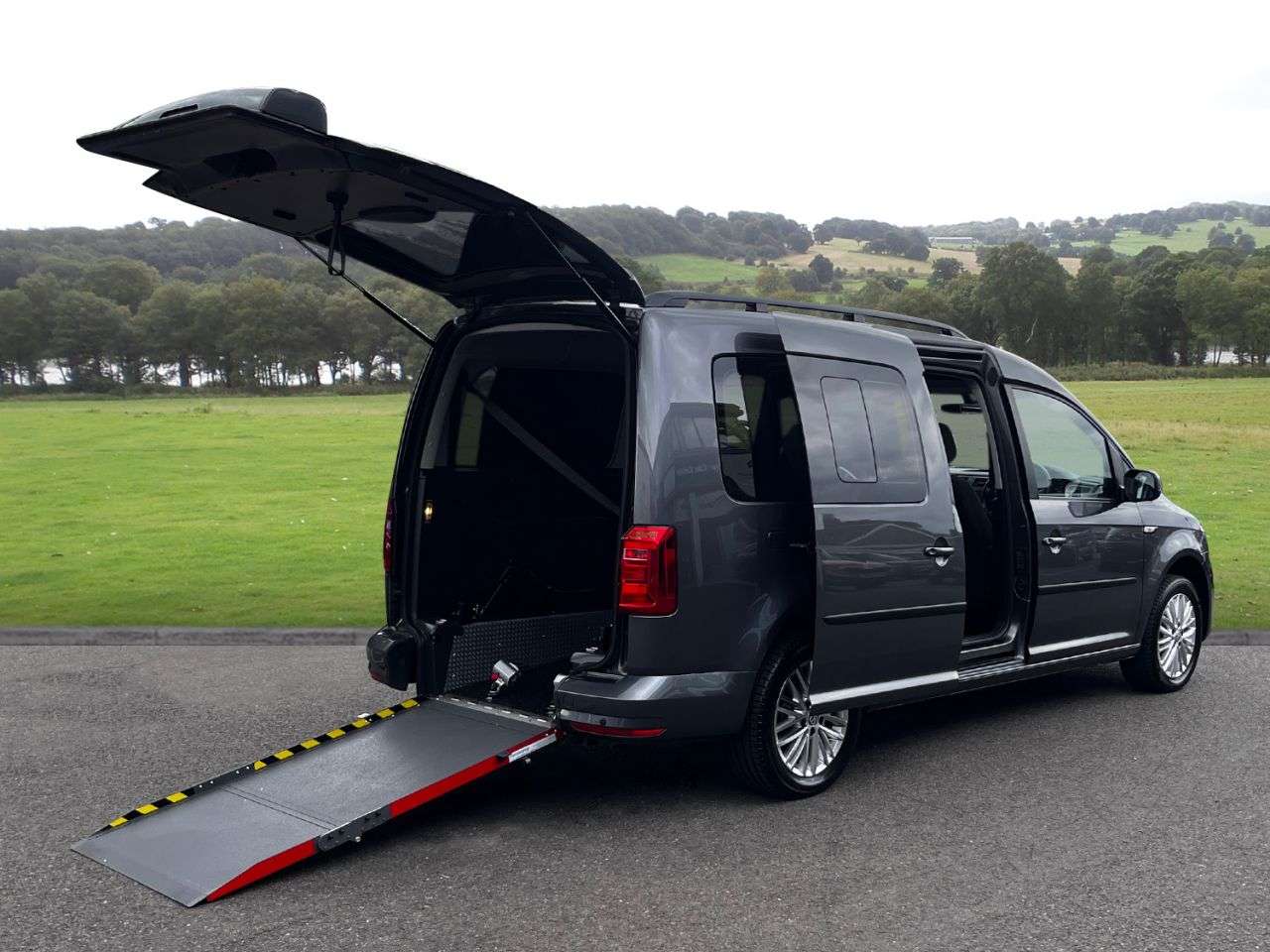 2021 VOLKSWAGEN CADDY MAXI LIFE 2021 VOLKSWAGEN CADDY MAXI LIFE