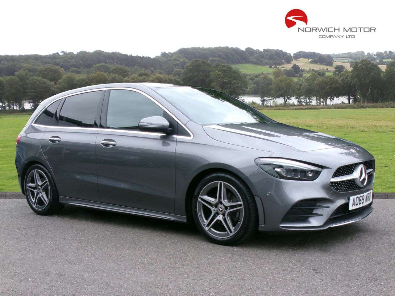 A 2019 MERCEDES-BENZ B CLASS 2.0 B200d AMG Line (Premium Plus) MPV 5dr Diesel 8G-DCT Euro 6 (s/s) (150 p A 2019 MERCEDES-BENZ B CLASS 2.0 B200d AMG Line (Premium Plus) MPV 5dr Diesel 8G-DCT Euro 6 (s/s) (150 p