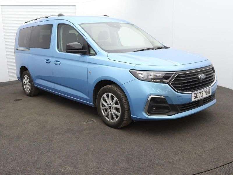 A 2023 FORD GRAND TOURNEO CONNECT 2.0 EcoBlue Titanium MPV 5dr Diesel DCT Euro 6 (s/s) (122 ps) A 2023 FORD GRAND TOURNEO CONNECT 2.0 EcoBlue Titanium MPV 5dr Diesel DCT Euro 6 (s/s) (122 ps)