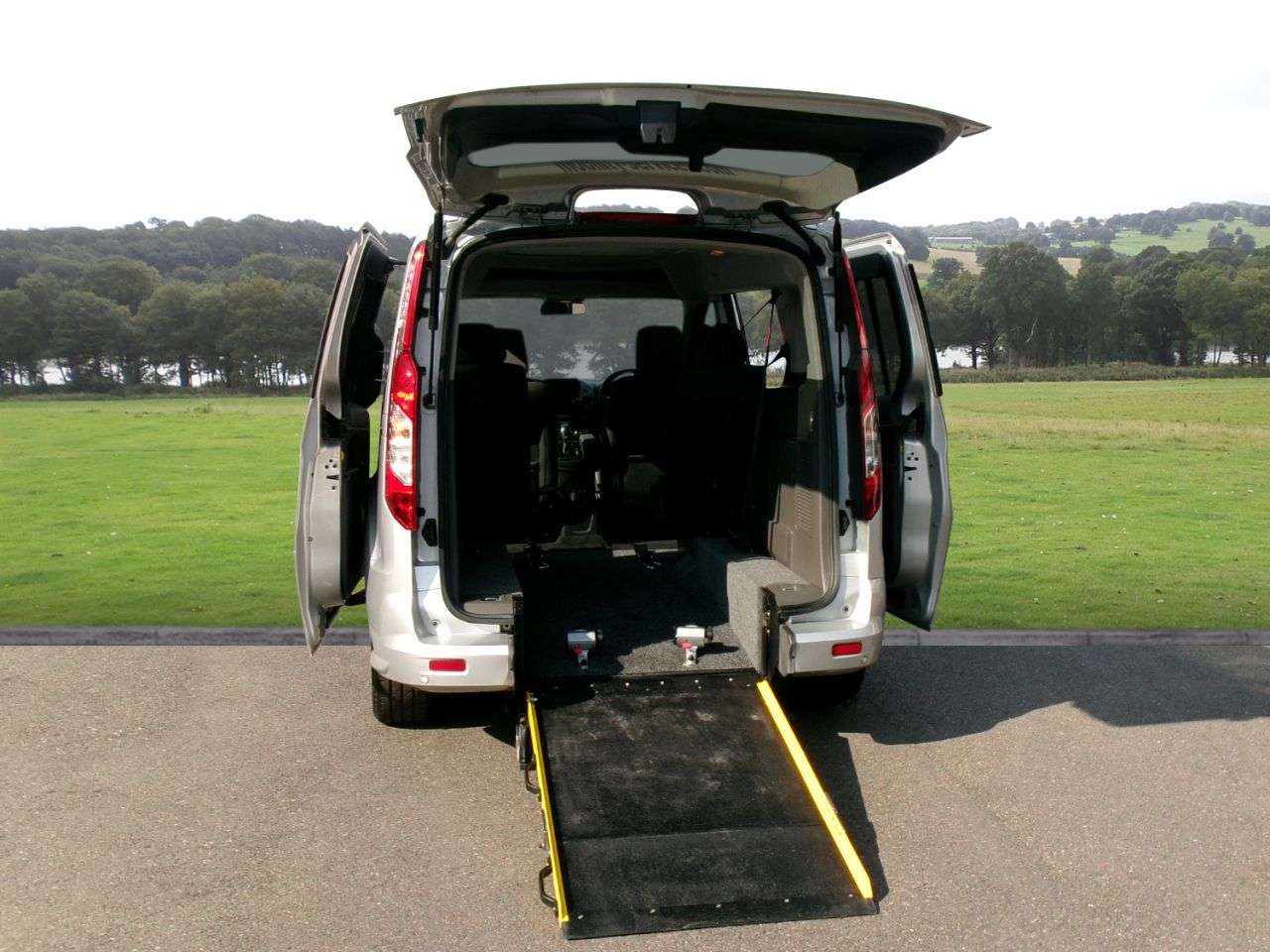 2020 FORD GRAND TOURNEO CONNECT 2020 FORD GRAND TOURNEO CONNECT