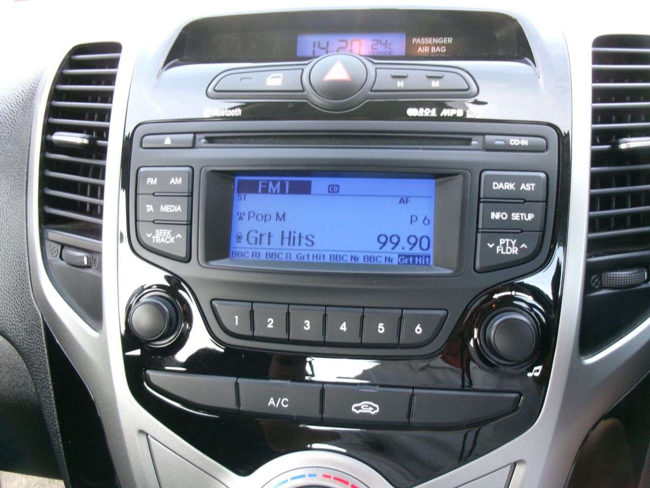 2014 HYUNDAI IX20 2014 HYUNDAI IX20