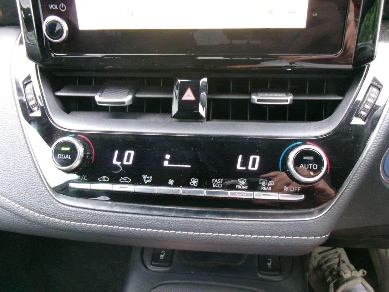2023 TOYOTA COROLLA 2023 TOYOTA COROLLA