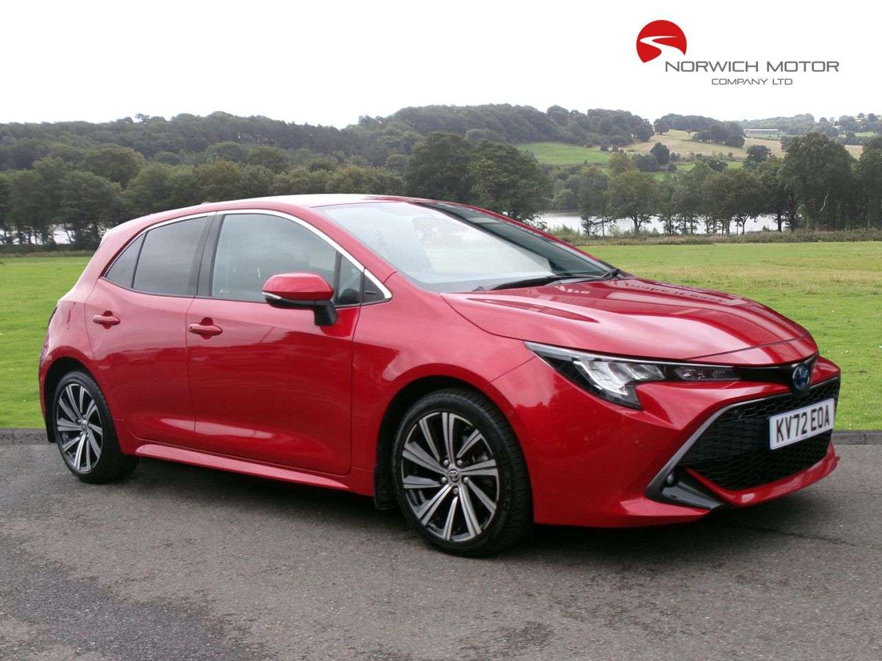 A 2023 TOYOTA COROLLA 1.8 VVT-h Design Hatchback 5dr Petrol Hybrid CVT Euro 6 (s/s) (140 ps) petr A 2023 TOYOTA COROLLA 1.8 VVT-h Design Hatchback 5dr Petrol Hybrid CVT Euro 6 (s/s) (140 ps) petr