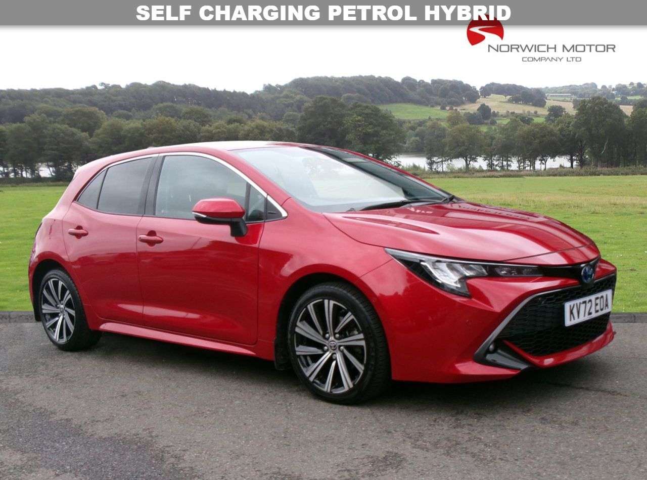 A 2023 TOYOTA COROLLA 1.8 VVT-h Design Hatchback 5dr Petrol Hybrid CVT Euro 6 (s/s) (140 ps) petr A 2023 TOYOTA COROLLA 1.8 VVT-h Design Hatchback 5dr Petrol Hybrid CVT Euro 6 (s/s) (140 ps) petr