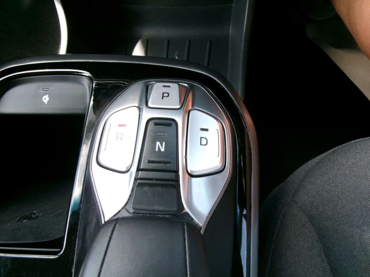 2021 HYUNDAI IONIQ 2021 HYUNDAI IONIQ