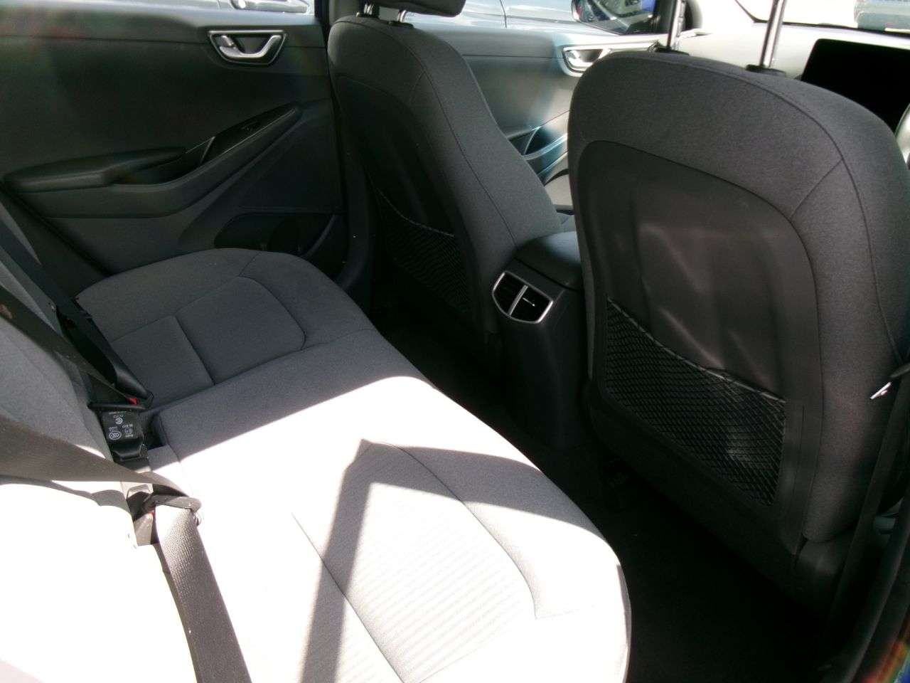 2021 HYUNDAI IONIQ 2021 HYUNDAI IONIQ